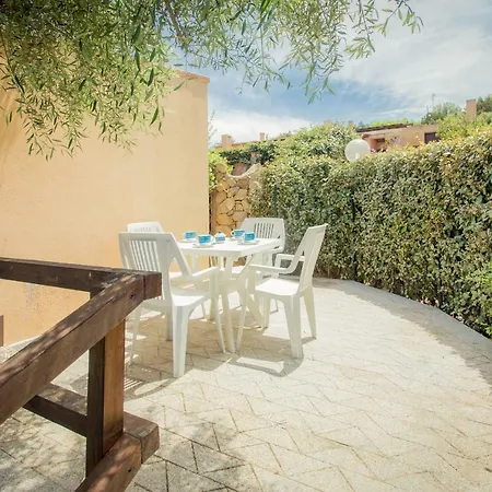 Casa Vacanza Porto Pollo Holiday home