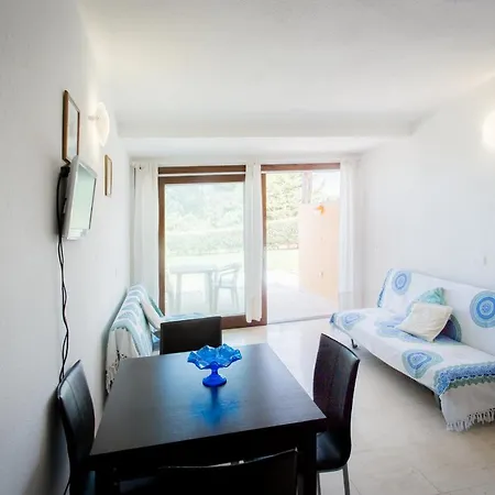 Holiday home Casa Vacanza Porto Pollo *